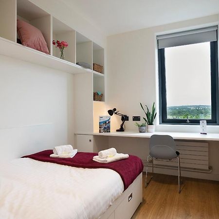 Goldcrest Village Rooms University Of Galway Bagian luar foto
