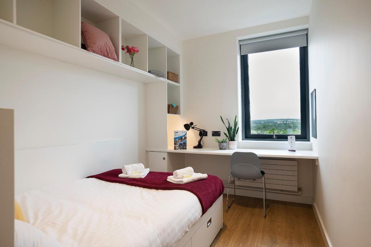 Goldcrest Village Rooms University Of Galway Bagian luar foto