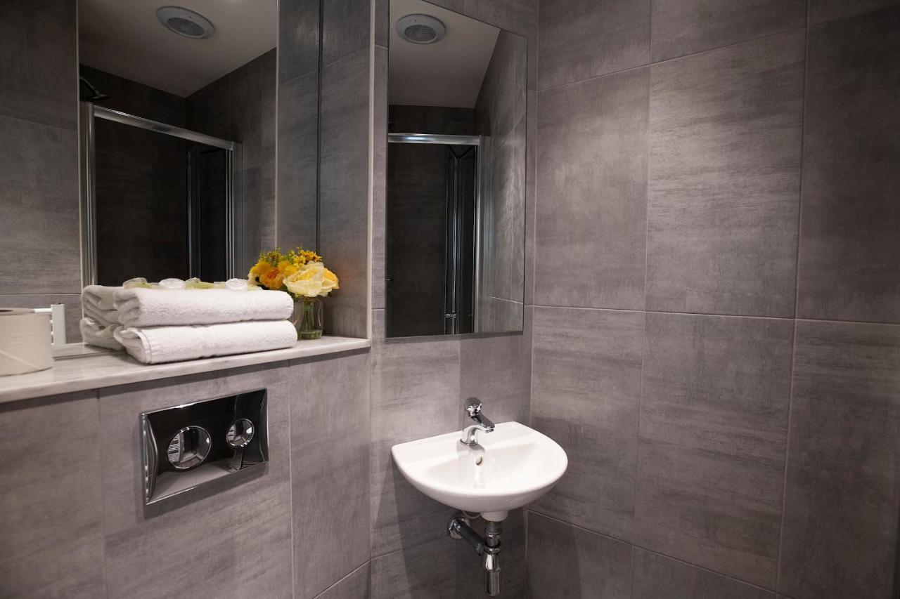 Goldcrest Village Rooms University Of Galway Bagian luar foto